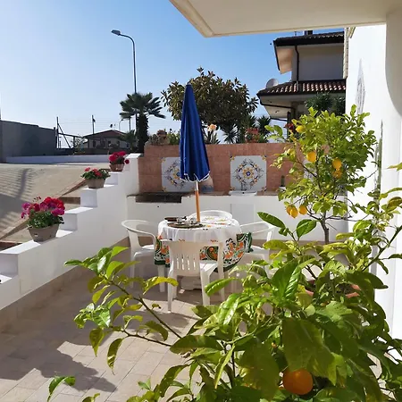 Bergamotto & Limoni 아파트 *